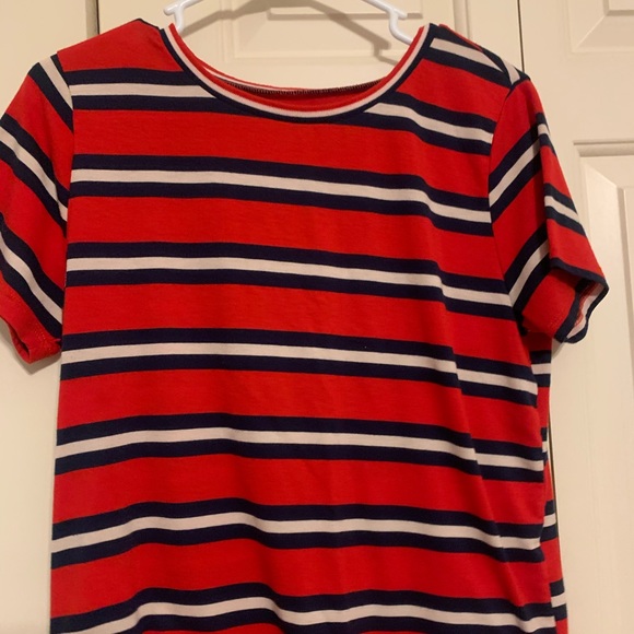 Charlotte Russe Striped Tee - Picture 1 of 3